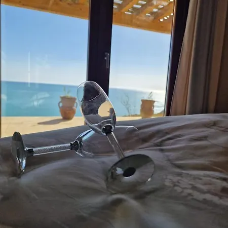 Farm stay Tendu' Punta Bianca Glamping Camp *