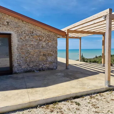 Tendu' Punta Bianca Glamping Camp Farm stay