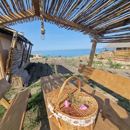 Tendu' Punta Bianca Glamping Camp Alojamento de Turismo Rural *
