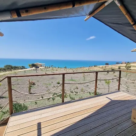 Tendu' Punta Bianca Glamping Camp *