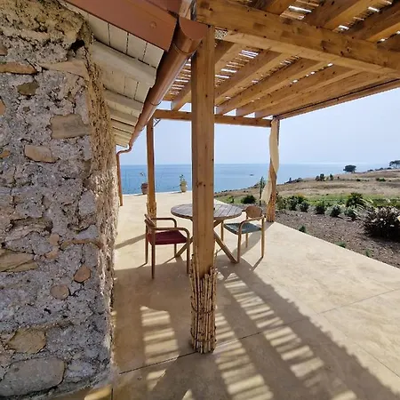 Tendu' Punta Bianca Glamping Camp *