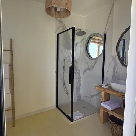 Tendu' Punta Bianca Glamping Camp 팔마 디 몬테치아로