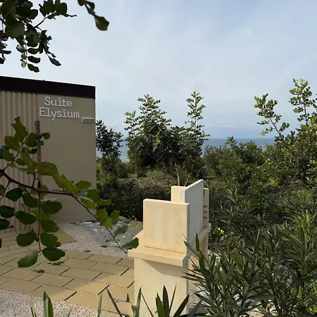 Tendu' Punta Bianca Glamping Camp *